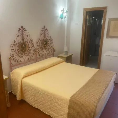 Grazia Deledda *